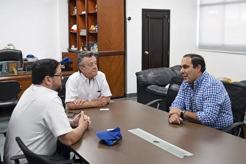 Banner PRESIDENTE VISITA NUESTRA PLANTA