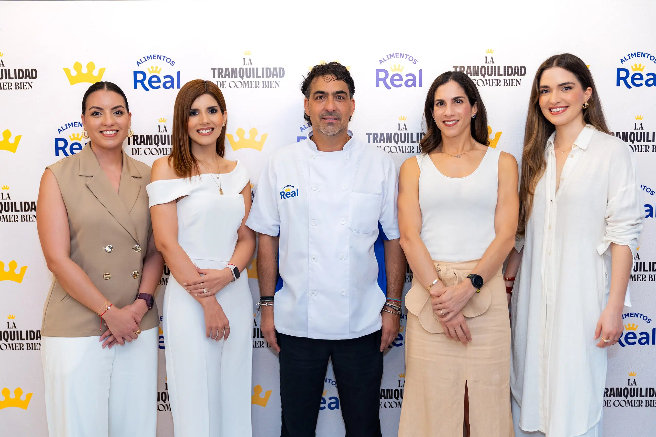 Equipo de Alimentos Real en el lanzamiento de «La tranquilidad de comer bien».